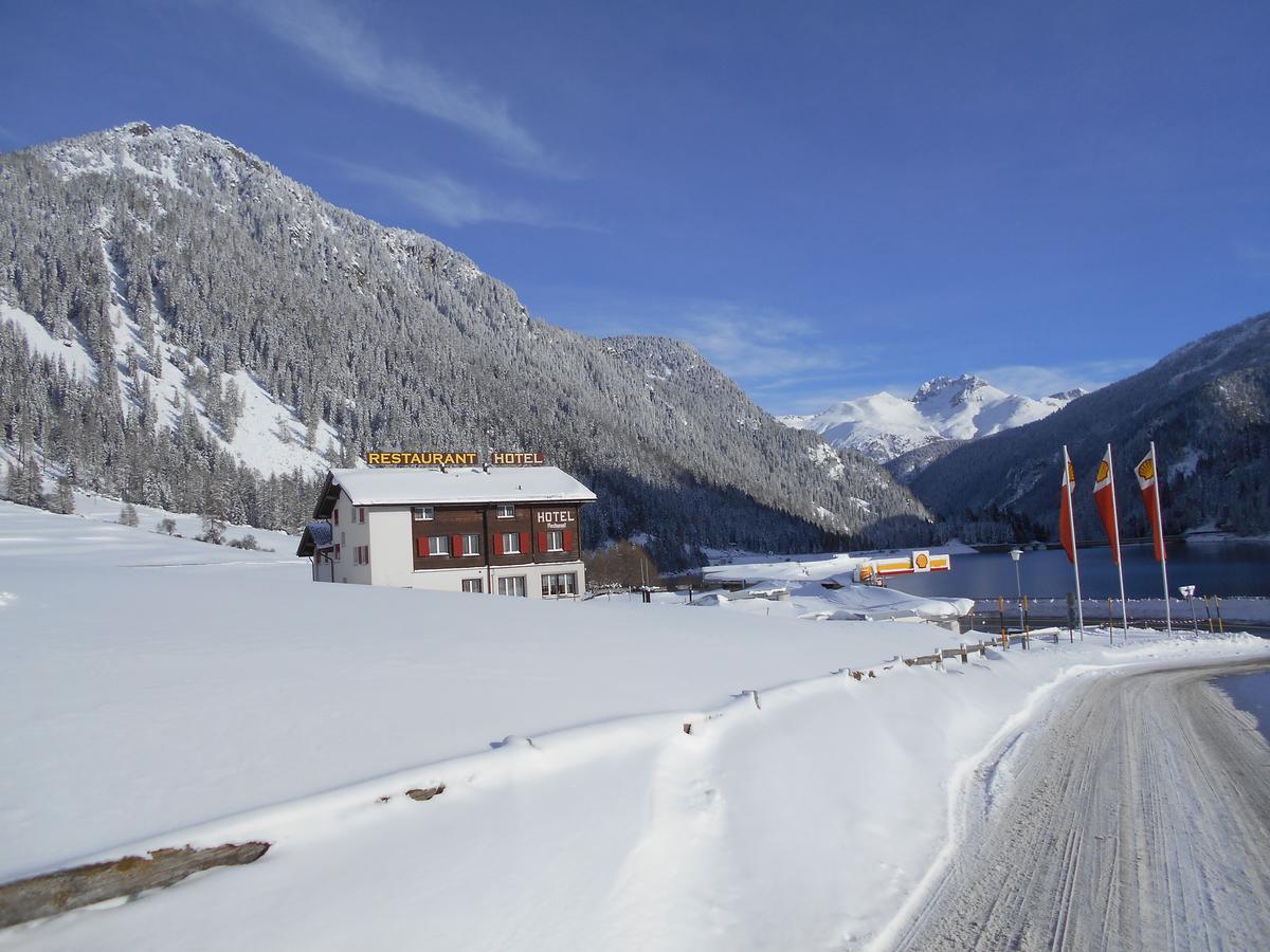 Hotel Seeblick Sufers Exterior photo
