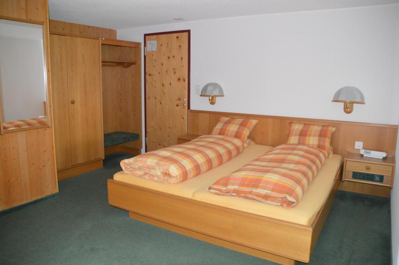 Hotel Seeblick Sufers Exterior photo